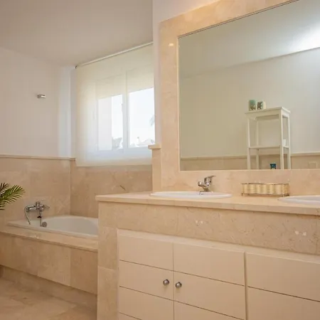 Villa Ocean Golf Villas 4 *